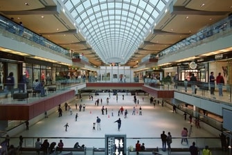 Pista de patinaje sobre hielo del centro comercial Galleria
