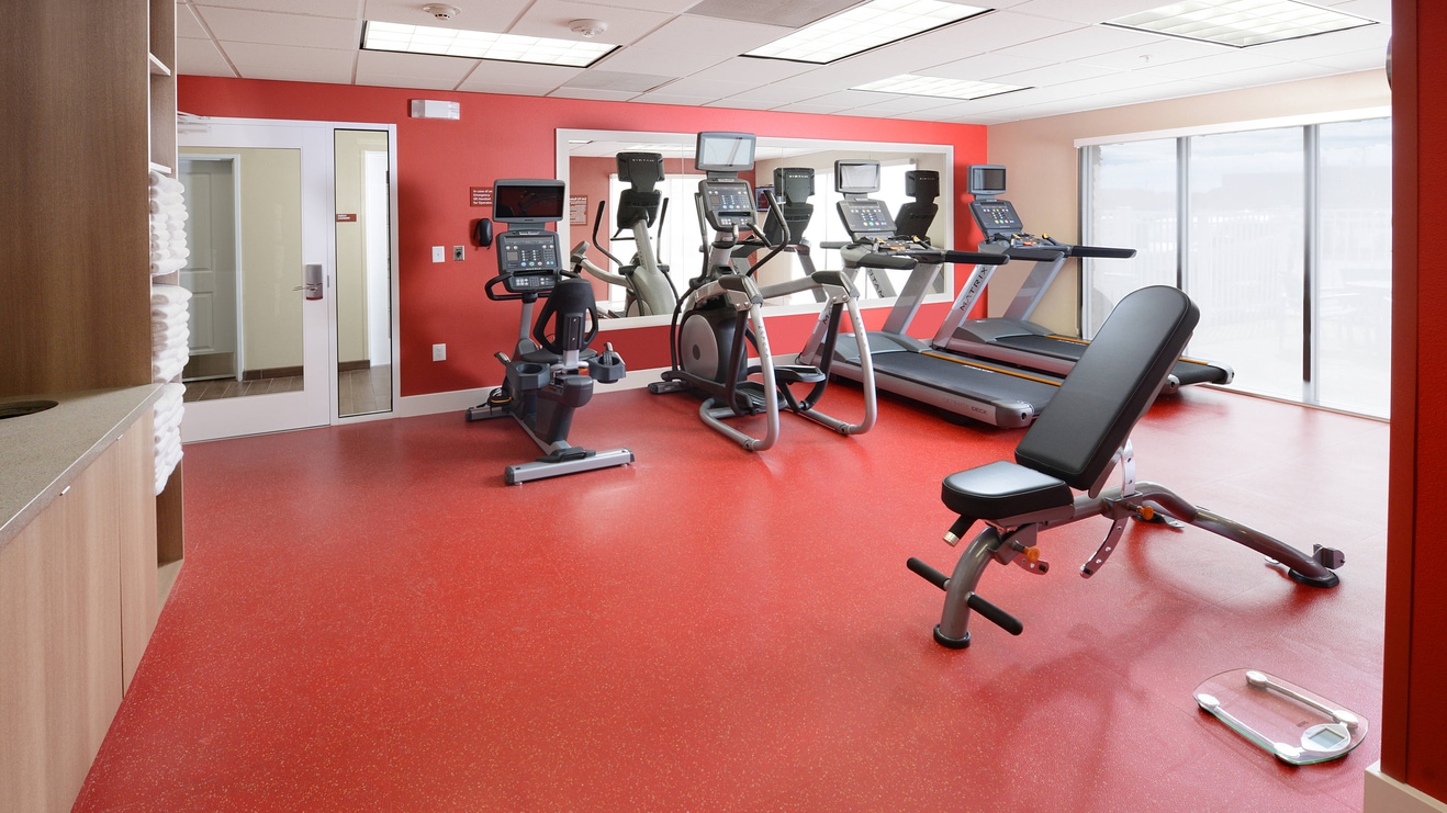 Houston Hotels with Fitness Center