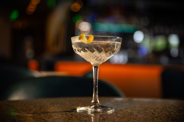 Como Social Club - Vesper Cocktail