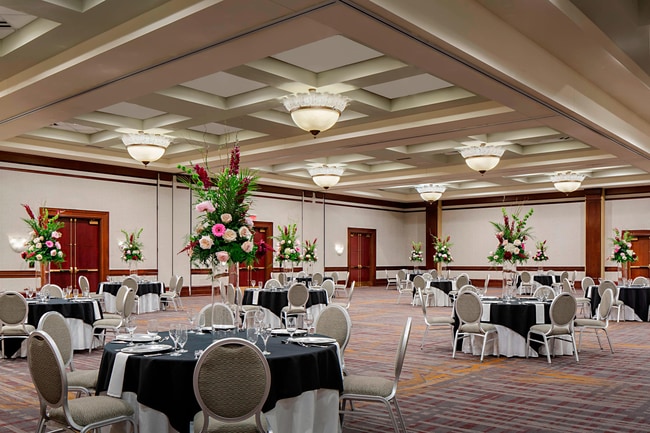 Marriott Ballroom - Banquet Setup