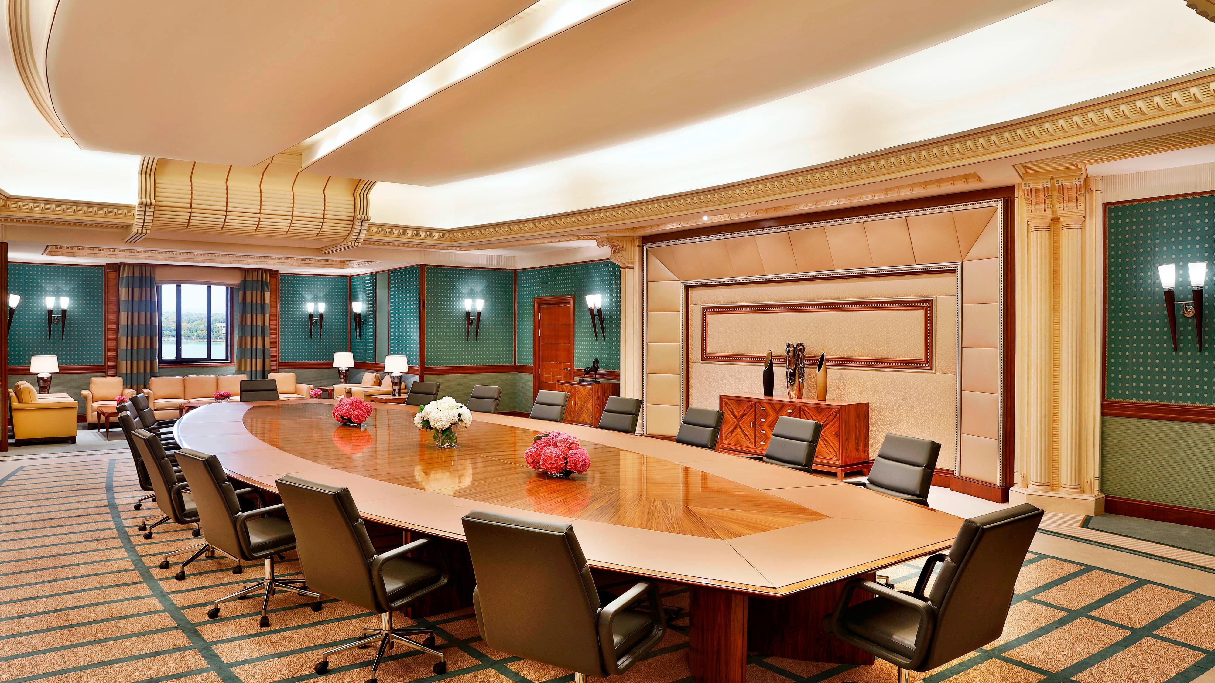 Al Sultan Meeting Room