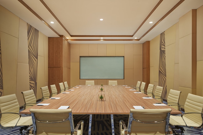 Meeting Room - Boardroom Setup