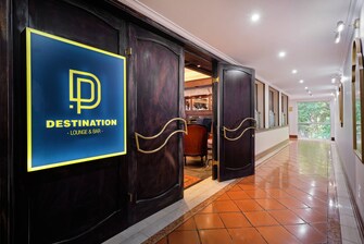 Destination Lounge