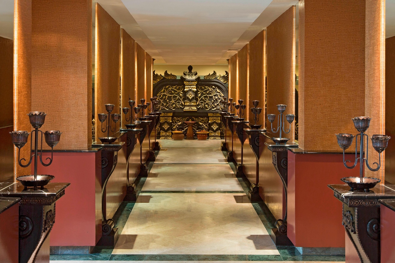 Taman Sari Royal Heritage Spa - Hallway