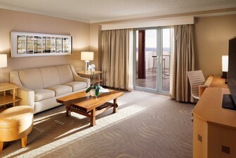 Malibu Suite - Living Room