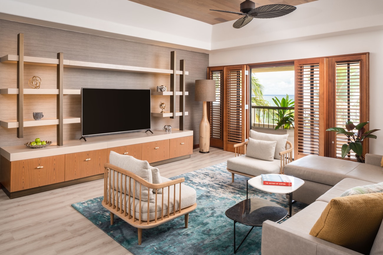 Oceanfront Suite Seating Area