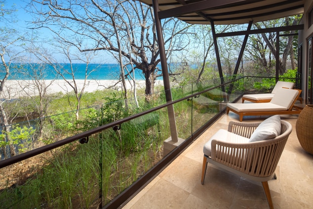 Sunset Treehouse Suite Balcony And View