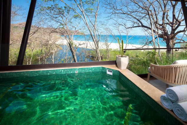 Sunset Treehouse Suite Plunge Pool And View