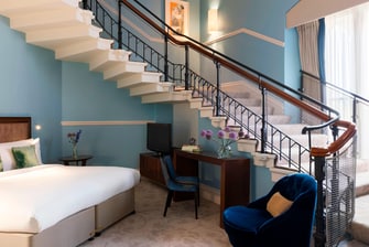 Suite Grand Staircase