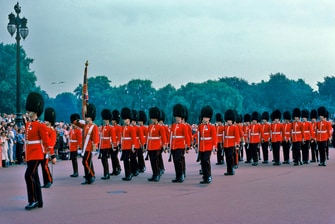 런던 근위병 교대식