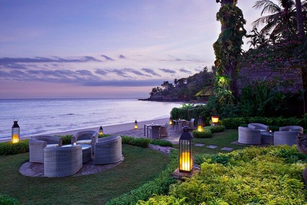 Senja - Indonesian Beachfront Dining