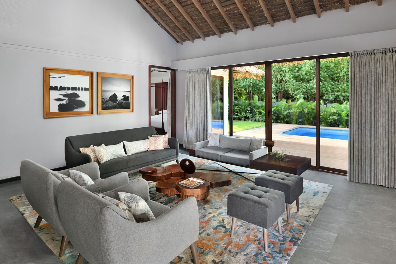 Amara Grand Villa - Living Room
