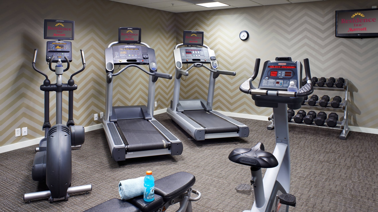 Saginaw hotel with fitness center