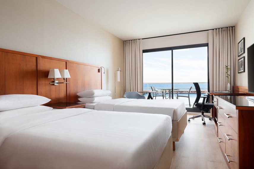 Twin/Twin Business Sea View Guest Room