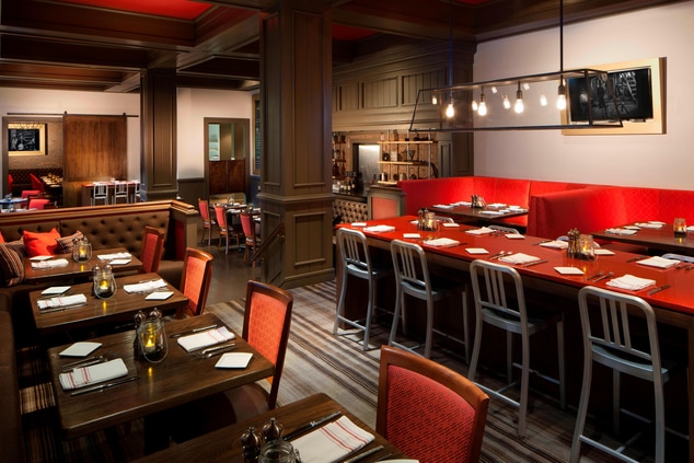 Crimson Tavern  Restaurant Orlando