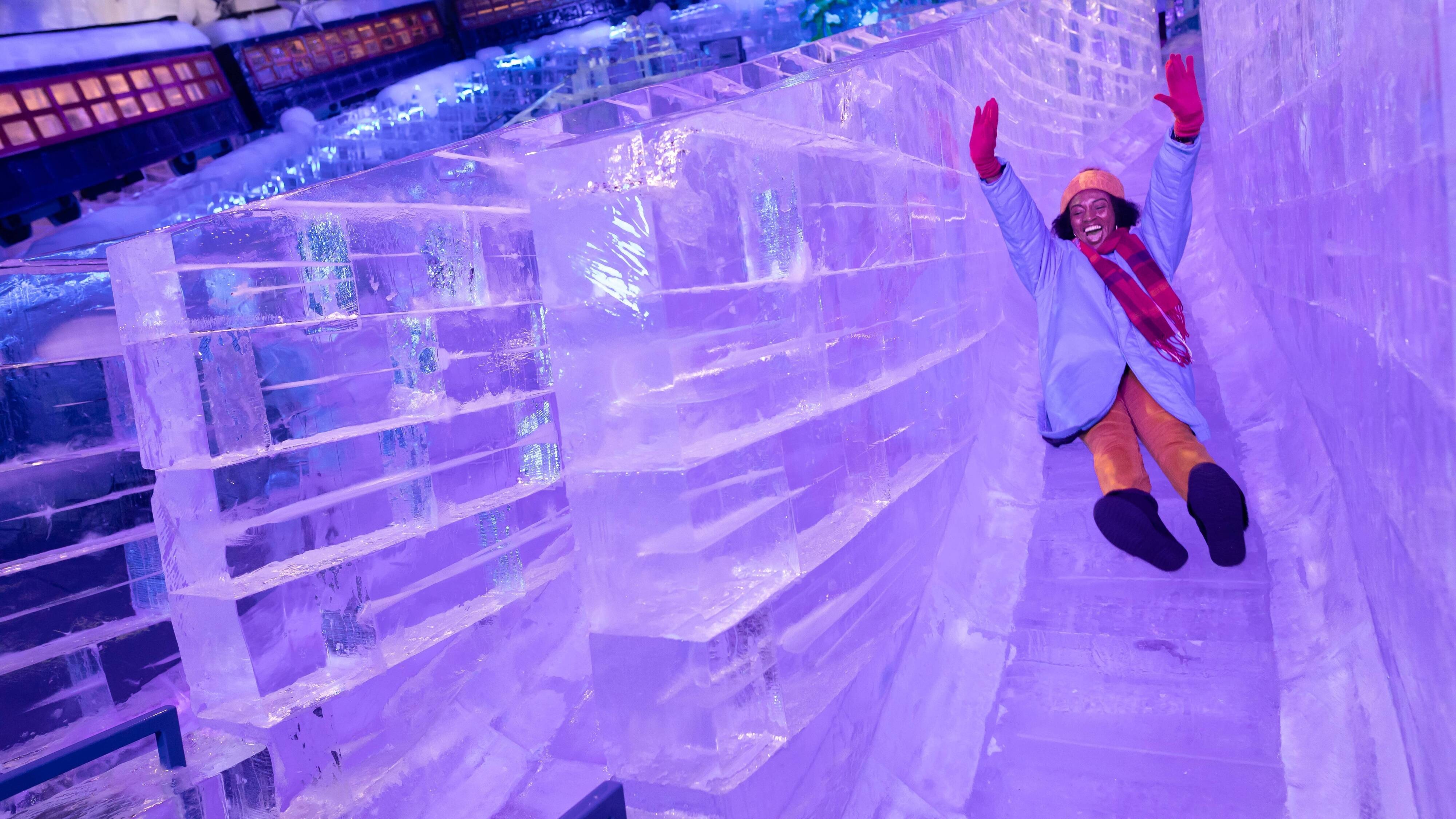 Marriott Bonvoy™ Members Save up to 15% on ice! Packages