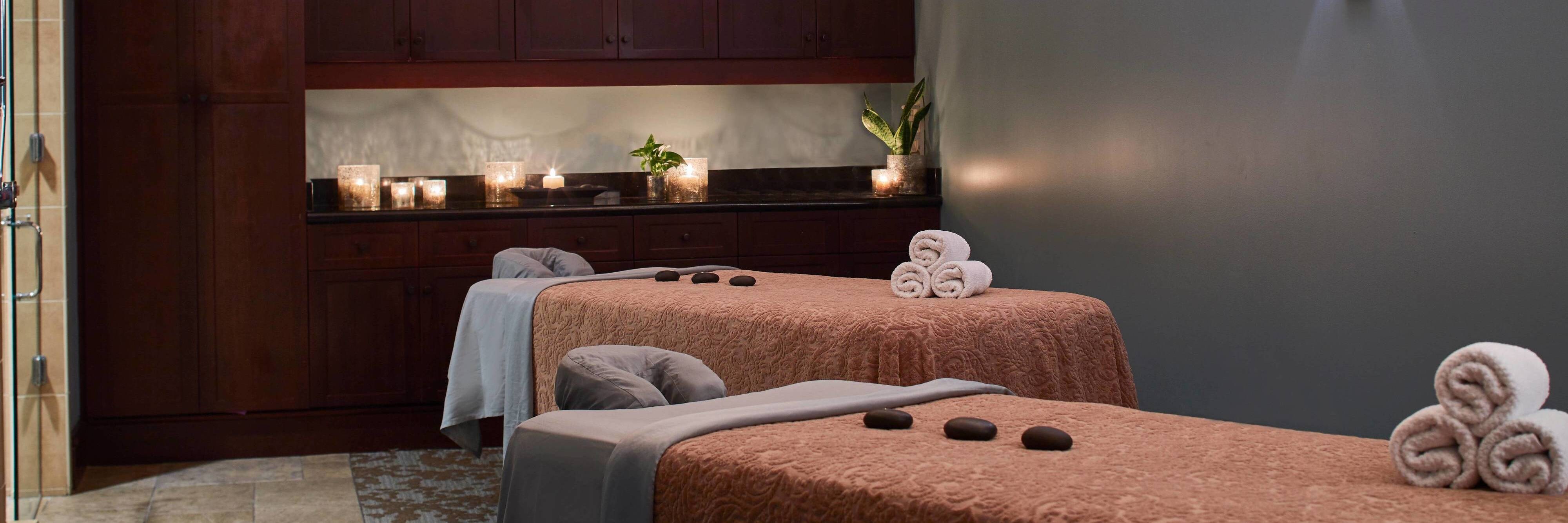Spa Treatment Room - Couples
