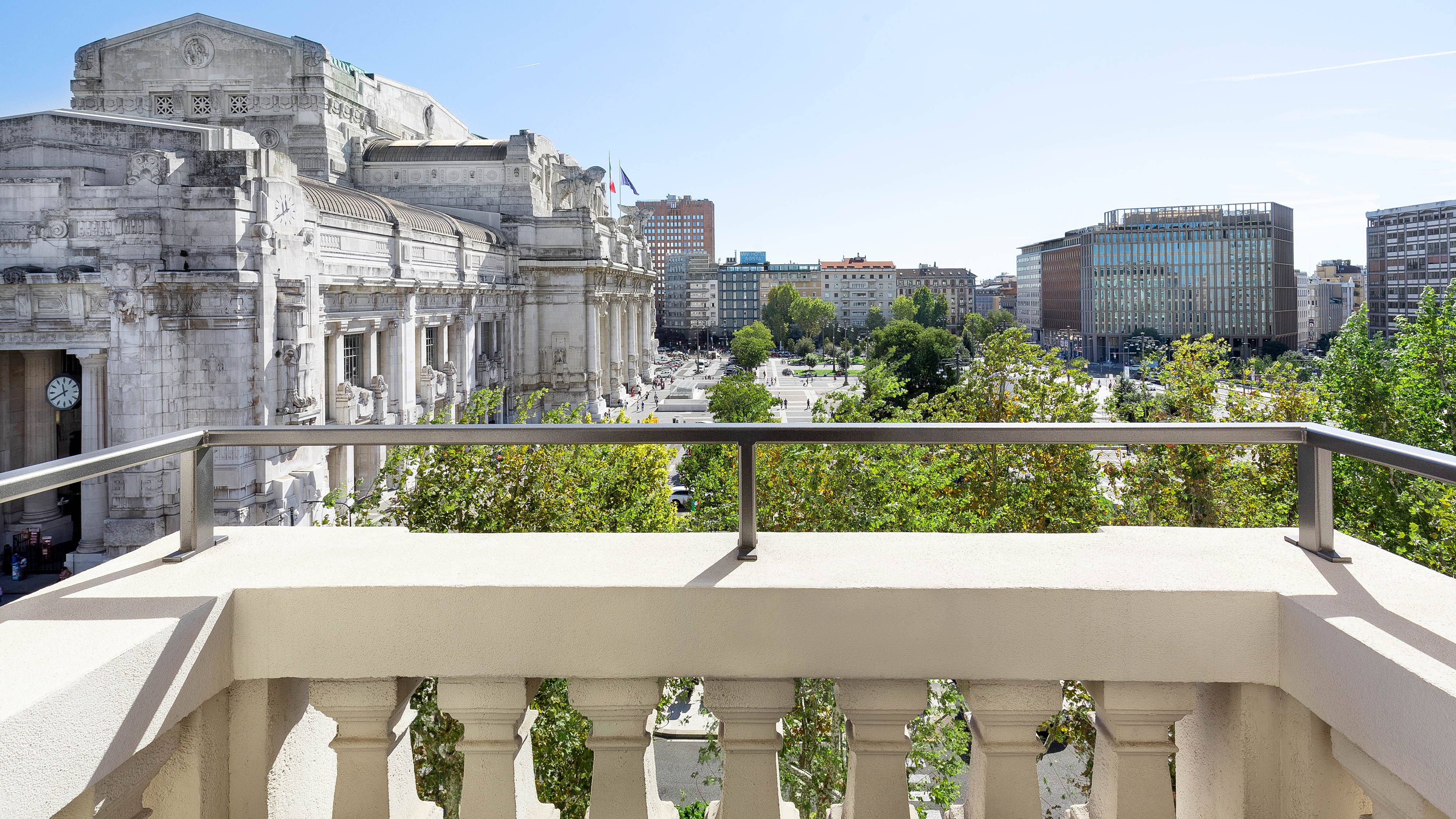 Milan: Get up to 8000 bonus points for an eligible stay