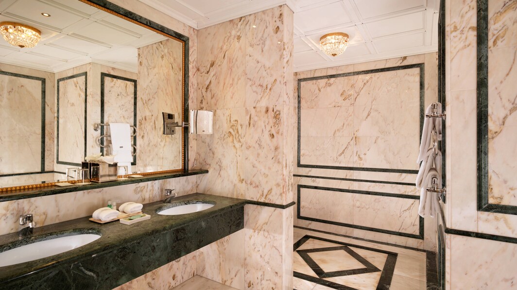Улучшенный номер Grand Imperial — ванная комната