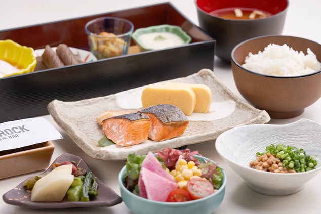 Dining & Bar LAVAROCK - Japanese Cuisine
