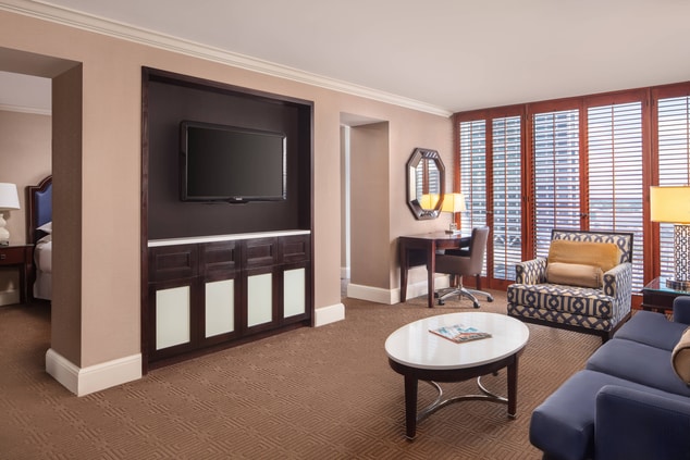 Executive Suite - Living Room