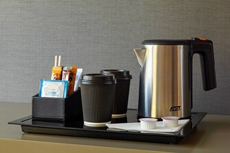 Guest Room - Coffee & Tea Area