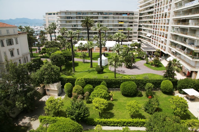 Cannes Hotel Garden View