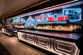 Bar Neon - Sala