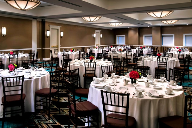 Financial Ballroom – Banquet Setup