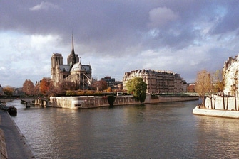 Hôtel près de la cathédrale Notre-Dame de Paris