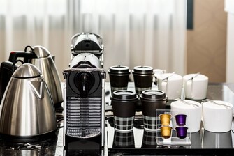 Superior und Prestige Gästezimmer – Zubereitungsmöglichkeiten für Tee und Kaffee