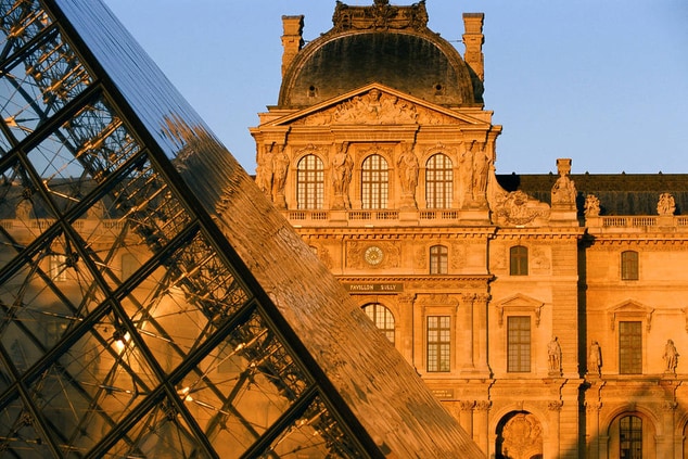 Музей Лувр в Париже, Франция