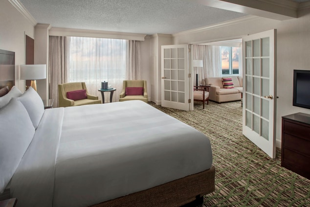 Philadelphia hotel one-bedroom suite