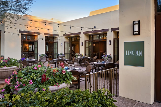 Lincoln Steakhouse & Bar