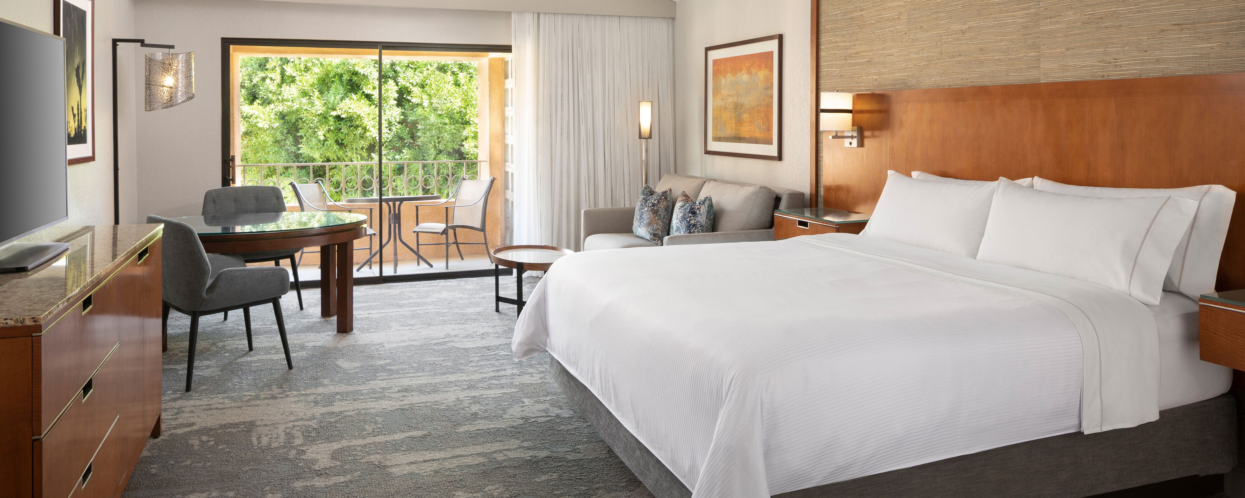 Hotel Rooms in Rancho Mirage | The Westin Rancho Mirage Golf