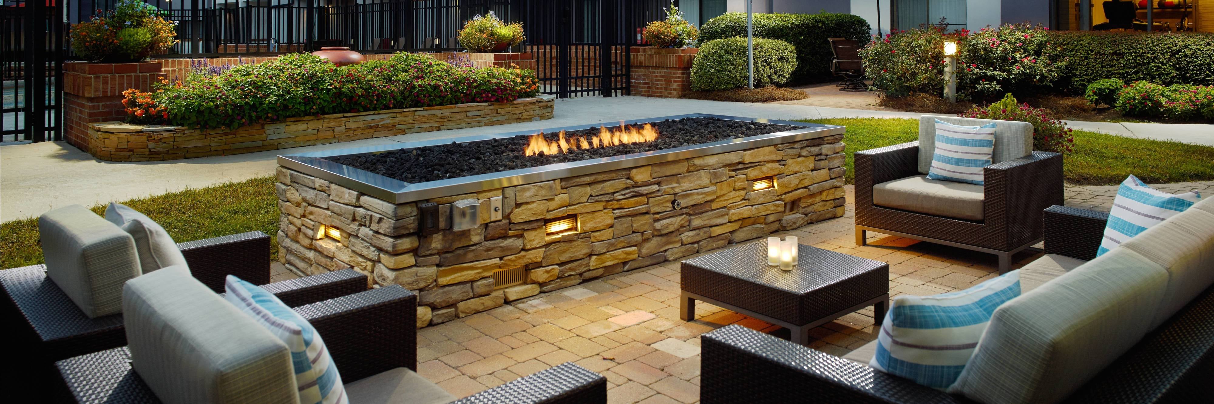 Courtyard by Marriott Raleigh Midtown