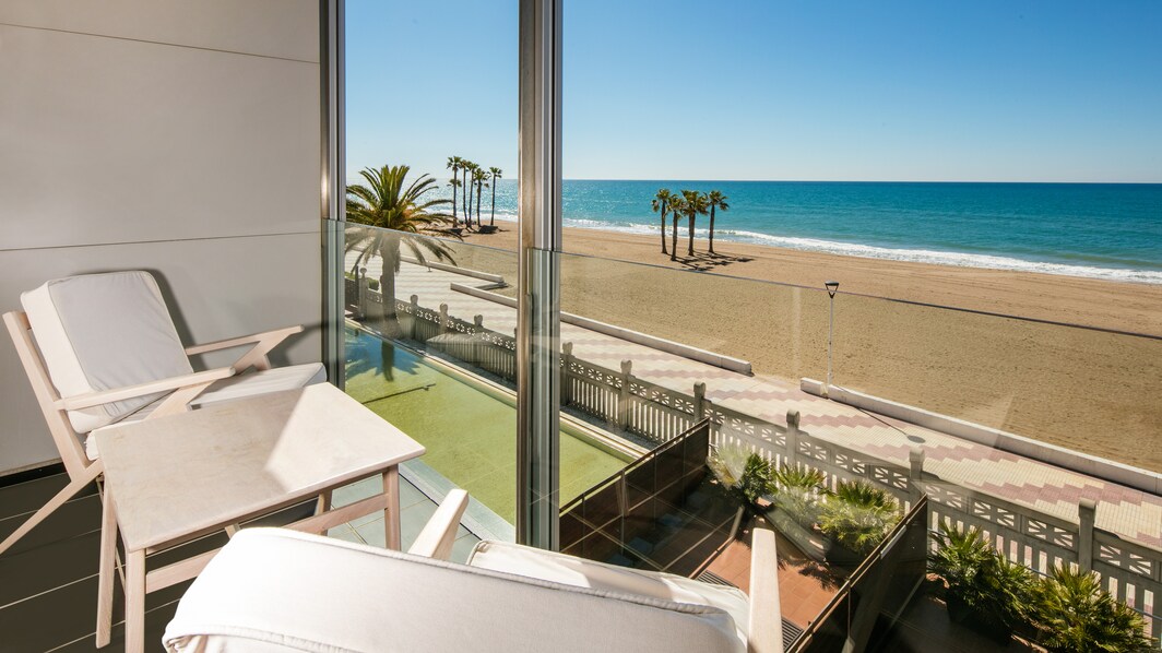 Habitación Premium con balcón - Frente a la playa