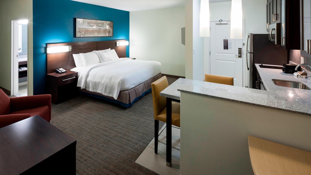 Suites del hotel en el centro de Richmond