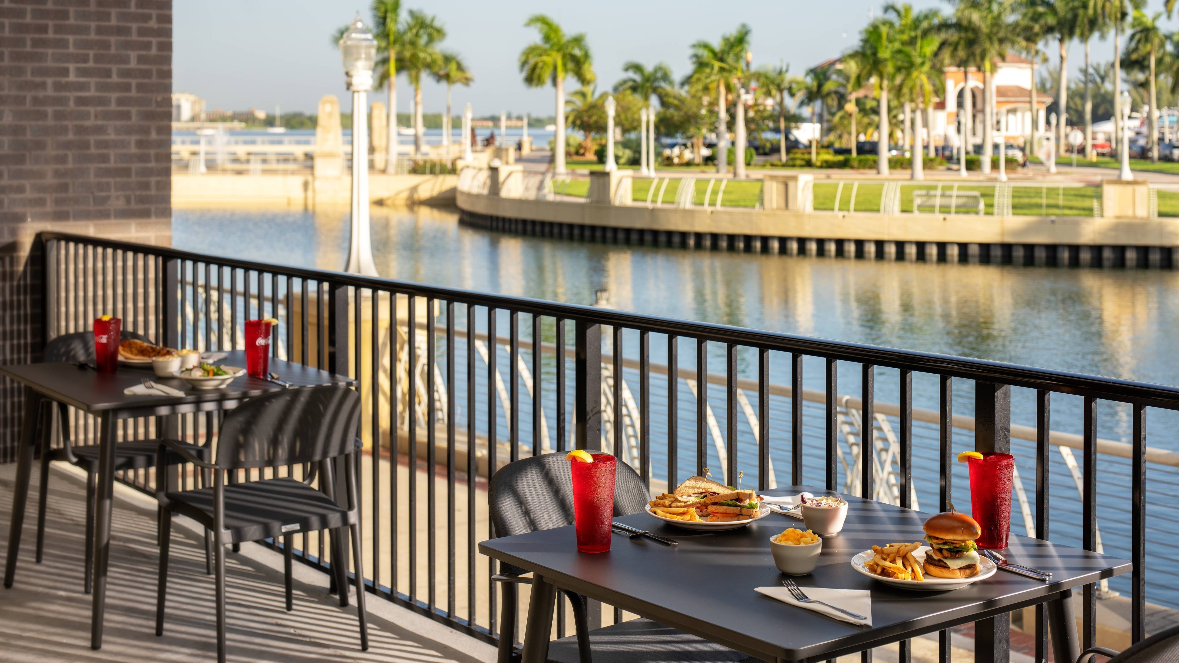 $50 Dining Credit in Fort Myers
