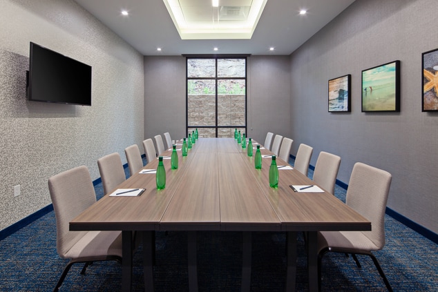 Terraza Meeting Room - Conference Setup