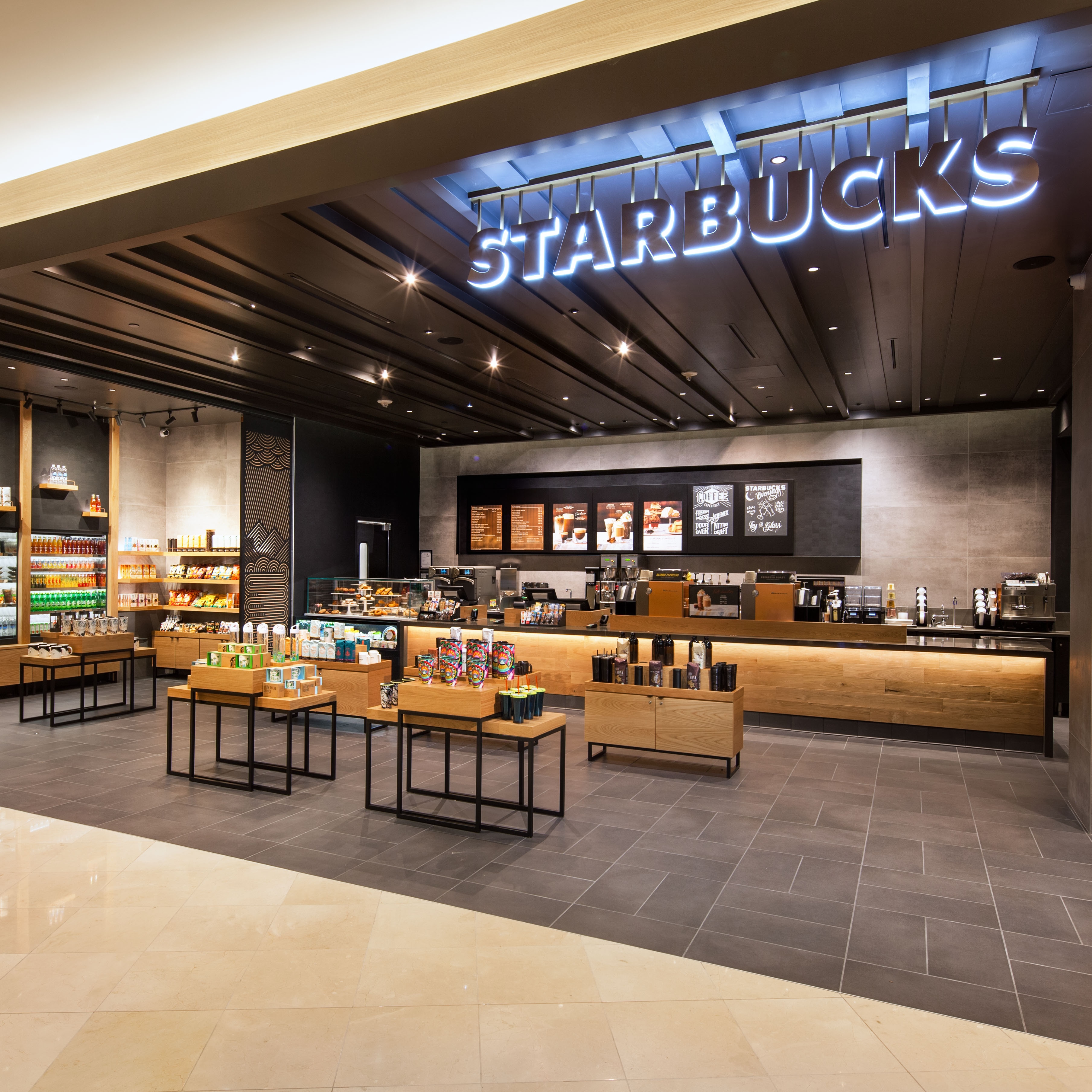Starbucks® | Seattle Restaurant | Marriott Bonvoy