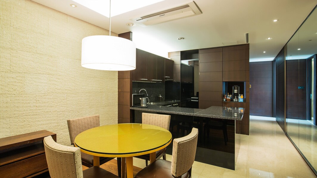 Three Bedroom Penthouse Suite - Dining Area