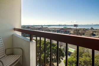 Double/Double Guest Room Balcony - Bay View
