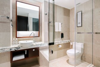 Deluxe Zimmer – Badezimmer