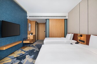 Premier Double/Double Guest Room