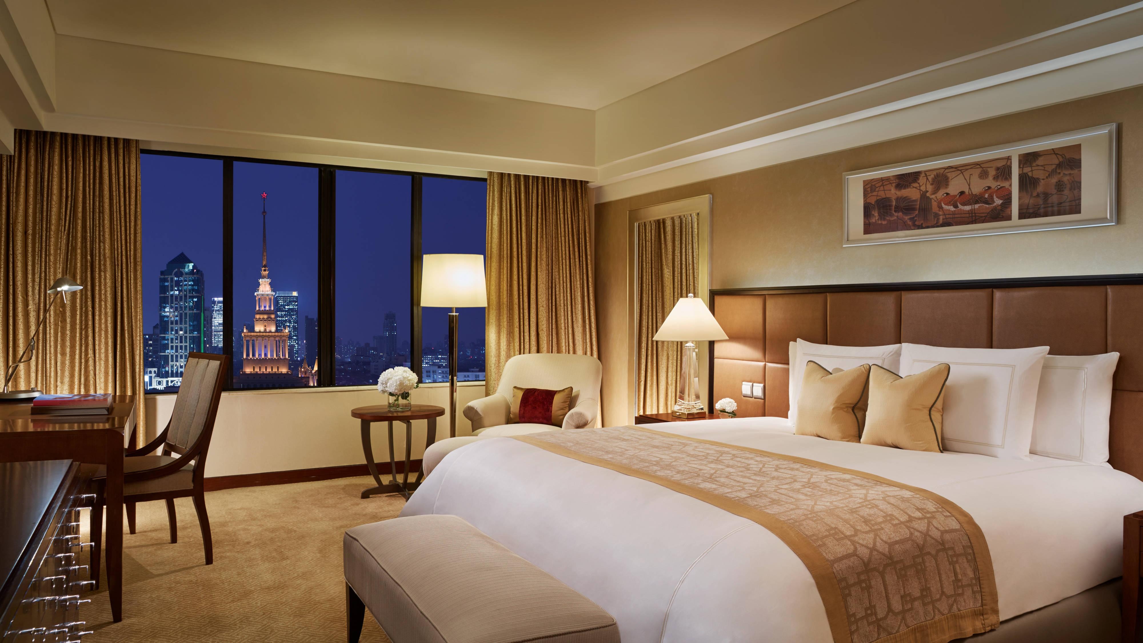 Consecutive Stay of 4 Nights
