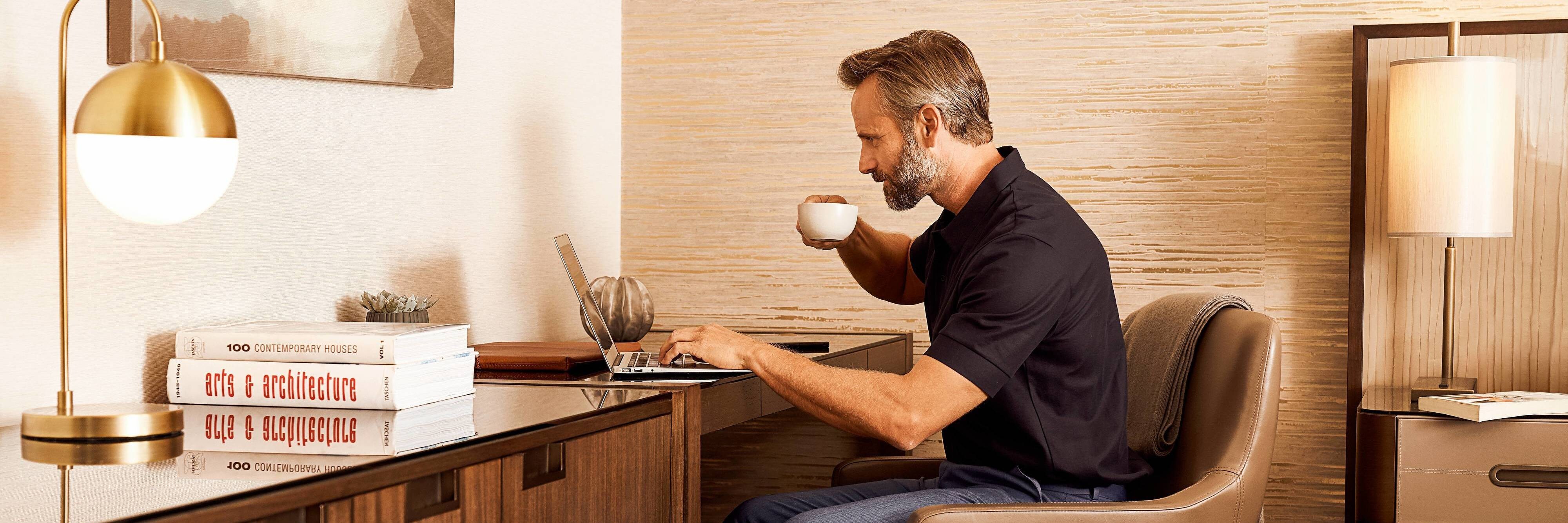 Work Anywhere Stay Pass img