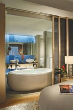 Zimmer in 5-Sterne-Hotel in Singapur