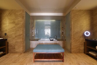 Baño de las suites de lujo - Bañera