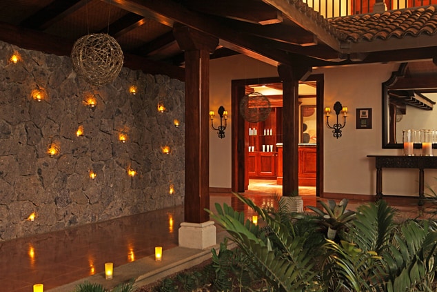 Costa Rica resort spa entrance